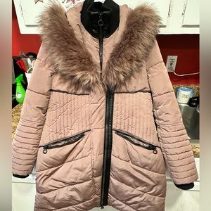 NOIZE Gigi heavy weight parka in the color rose